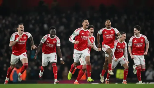 Saliba Sets High Bar as Arsenal Chase Win